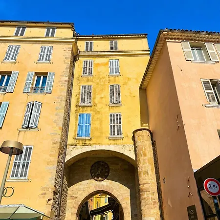 Les Voutes Hyeroises, Centre Historique Pieton De 公寓